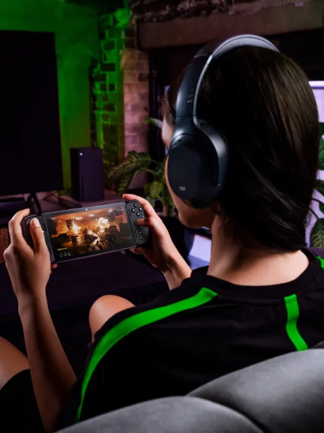 Razer’s cloud gaming handheld starts at $400
